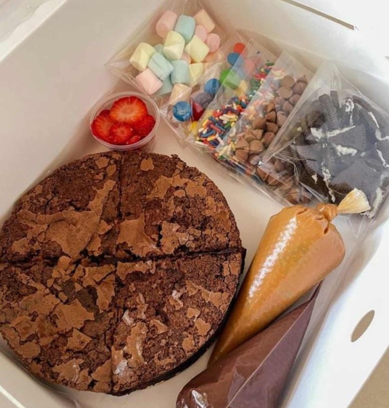 Brownie Cake DIY Kit