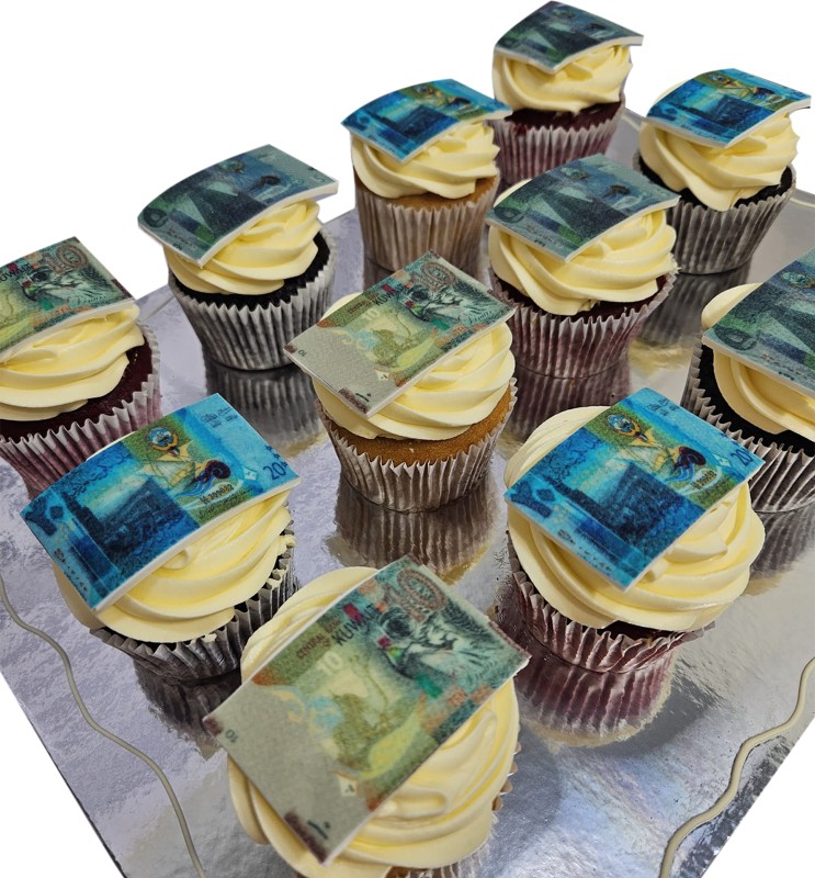Eid Mubarak Money Cupcakes