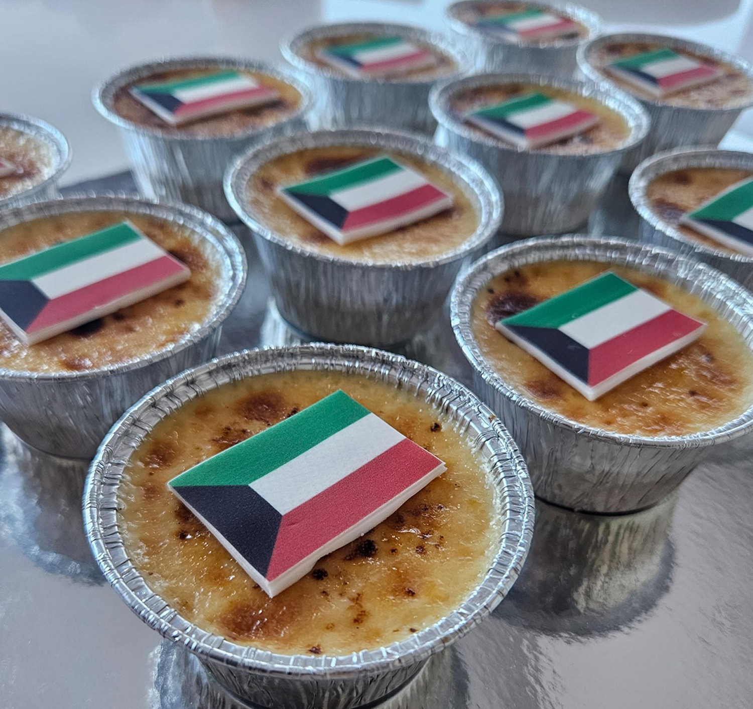 Hala February Crème Brûlée